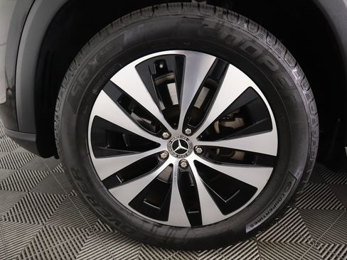 Certified 2025 Mercedes-Benz GLE 350 4MATIC image 31