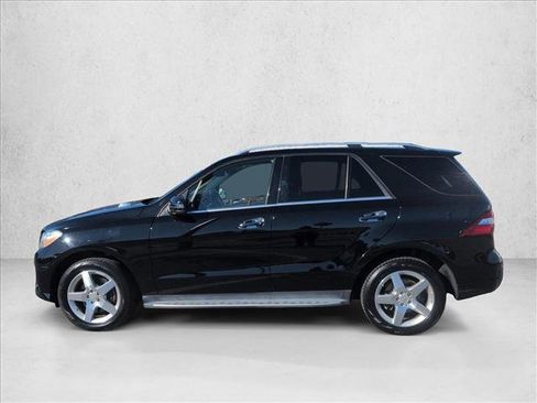 Used 2015 Mercedes-Benz ML 400 4MATIC image 9
