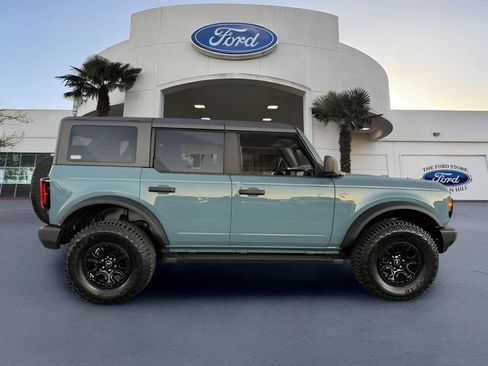 Certified 2022 Ford Bronco Wildtrak AWD/4WD image 5
