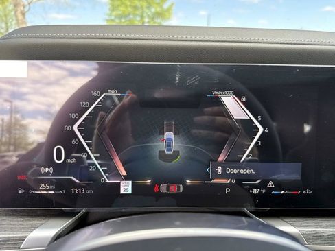 New 2025 BMW 760i xDrive AWD/4WD image 31