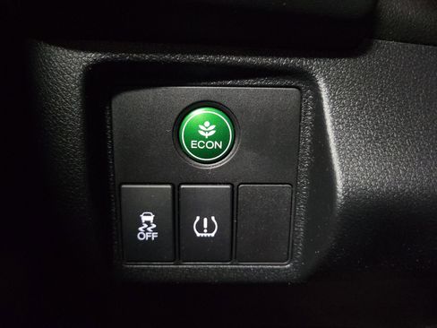 Used 2020 Honda HR-V Sport image 21