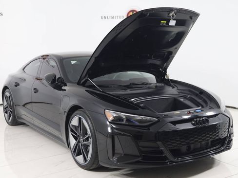 Used 2024 Audi RS e-tron GT w/ Carbon Performance Package image 31