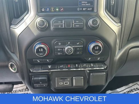 Used 2021 Chevrolet Silverado 3500 LT w/ Convenience Package AWD/4WD image 35