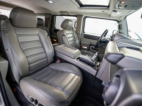 Used 2003 HUMMER H2 w/ Preferred Equipment Group AWD/4WD image 53