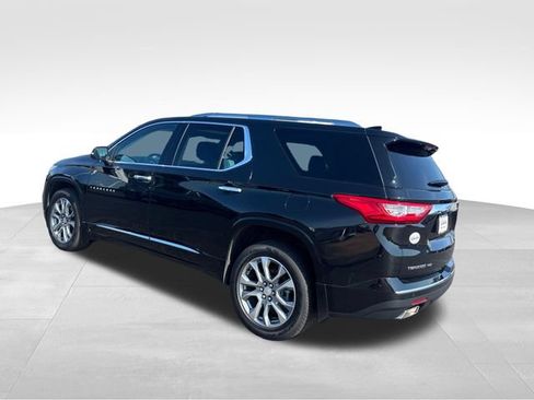 Used 2021 Chevrolet Traverse Premier w/ LPO, Floor Liner Package AWD/4WD image 3