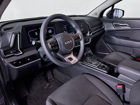 Certified 2023 Kia Sportage LX AWD/4WD image 9