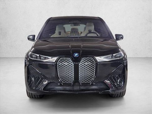 Used 2024 BMW iX xDrive50 w/ Premium Package AWD/4WD image 2