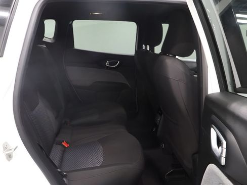 Used 2023 Jeep Compass Sport AWD/4WD image 21