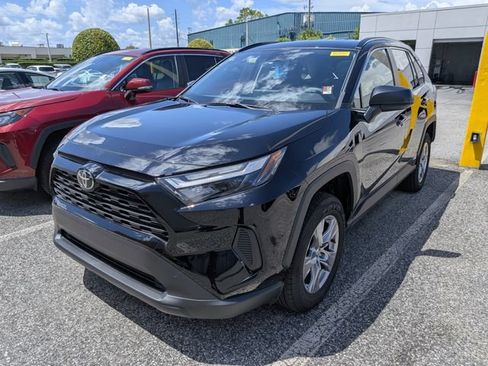 Certified 2025 Toyota RAV4 LE AWD/4WD image 2