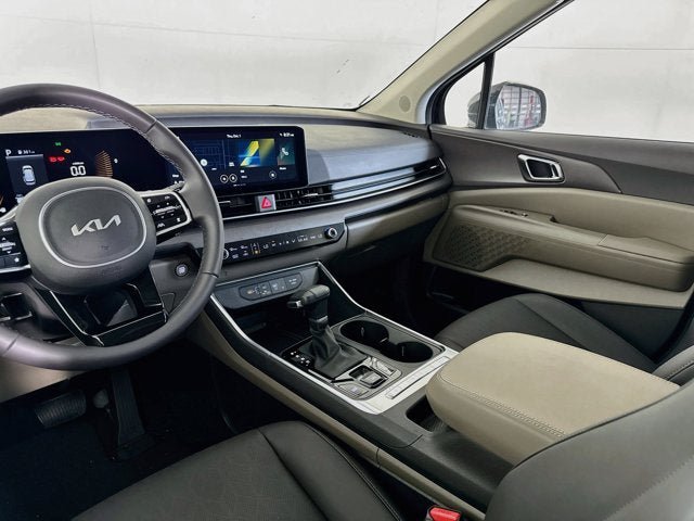 Certified 2026 Kia Carnival EX FWD image 23