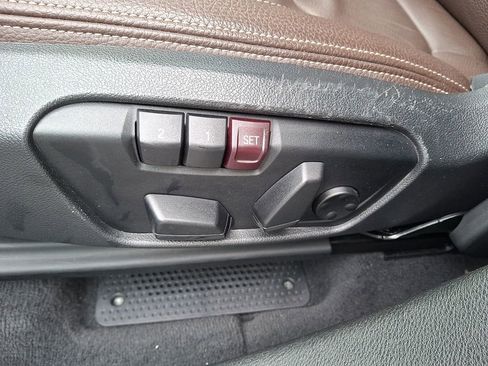 Used 2021 BMW X1 xDrive28i w/ Convenience Package image 11