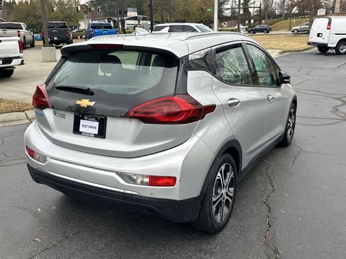 Used 2020 Chevrolet Bolt Premier w/ Infotainment Package image 5