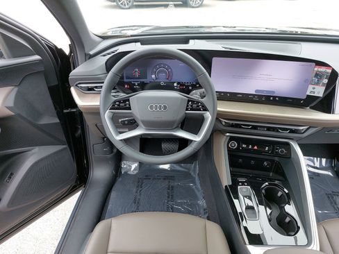 New 2026 Audi Q5 Premium Plus AWD/4WD image 16