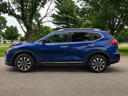 Used 2019 Nissan Rogue SL w/ Premium Package FWD image 3