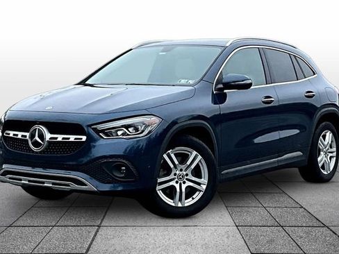 Used 2023 Mercedes-Benz GLA 250 4MATIC image 2