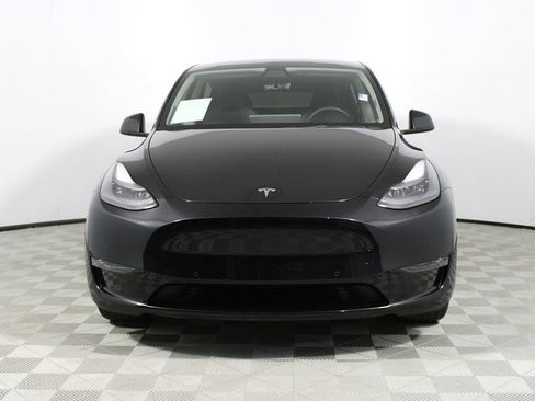Used 2021 Tesla Model Y Performance image 2