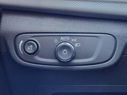 New 2026 Chevrolet TrailBlazer LT w/ Convenience Package FWD image 24