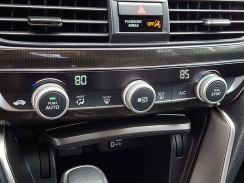 Used 2019 Honda Accord Sport image 16