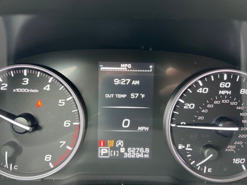 Used 2024 Subaru Crosstrek 2.5i Limited w/ Popular Package #3A AWD/4WD image 11