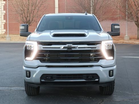 Used 2024 Chevrolet Silverado 2500 LT w/ Z71 Sport Edition image 29