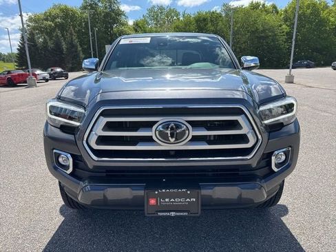 Certified 2023 Toyota Tacoma Limited AWD/4WD image 4