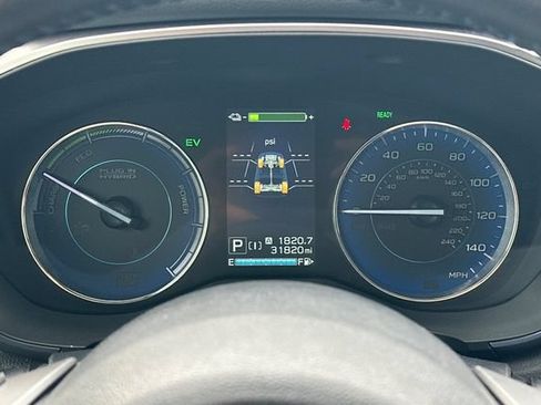 Used 2019 Subaru Crosstrek Hybrid w/ Moonroof Package w/Navigation AWD/4WD image 27