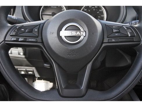 Certified 2025 Nissan Kicks Play S FWD image 19