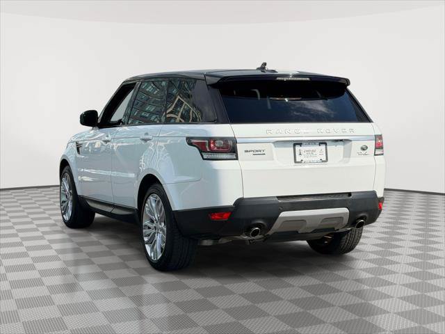 Used 2016 Land Rover Range Rover Sport SE AWD/4WD image 5