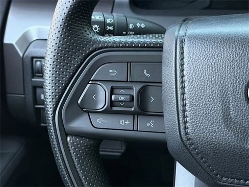 New 2025 Toyota Tacoma 4x4 Double Cab image 15