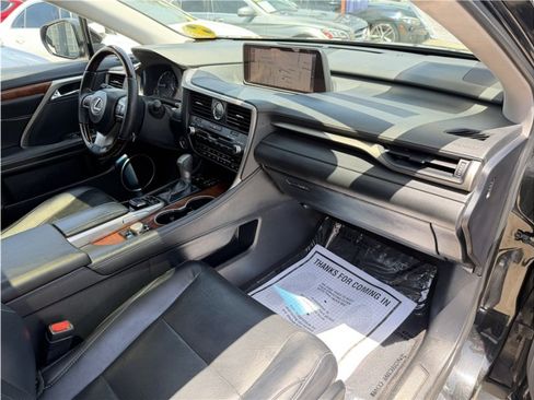 Used 2019 Lexus RX 350L FWD image 33