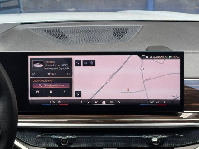 Used 2026 BMW X7 xDrive40i AWD/4WD image 15
