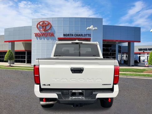 New 2025 Toyota Tacoma TRD Off-Road image 10