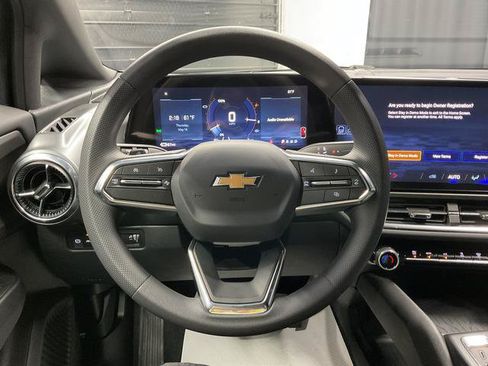 New 2026 Chevrolet Equinox EV LT FWD image 16