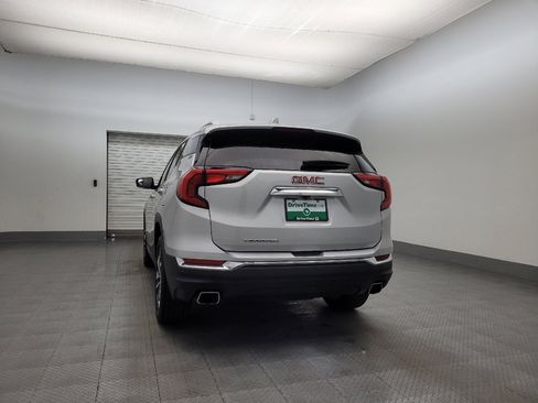 Used 2019 GMC Terrain SLT image 6