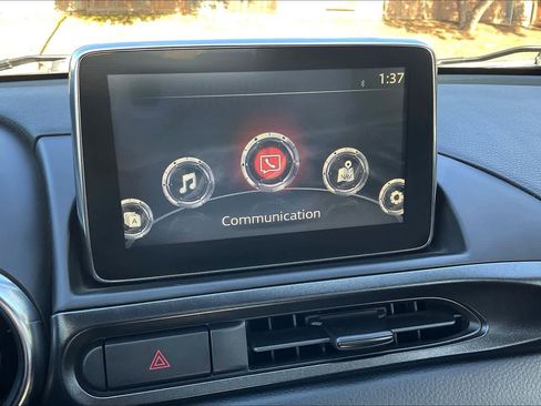 Used 2020 FIAT 124 Spider Abarth w/ Convenience Group image 34