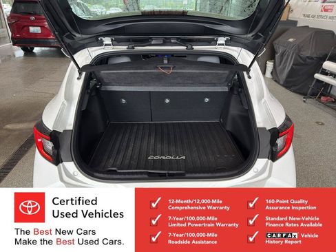 Certified 2025 Toyota Corolla SE FWD image 8