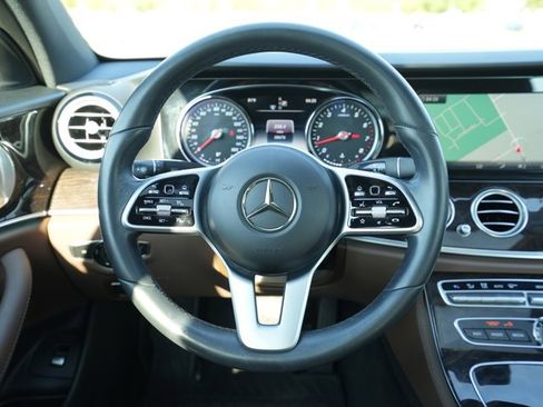 Certified 2019 Mercedes-Benz E 300 4MATIC image 23