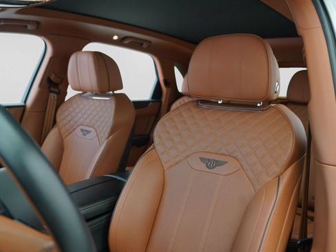 Used 2022 Bentley Bentayga Speed AWD/4WD image 10