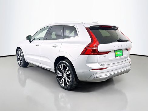 Used 2023 Volvo XC60 B5 Plus w/ Protection Package Premier image 7