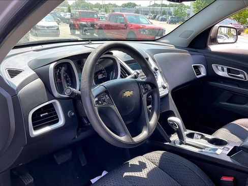 Used 2014 Chevrolet Equinox LS FWD image 17
