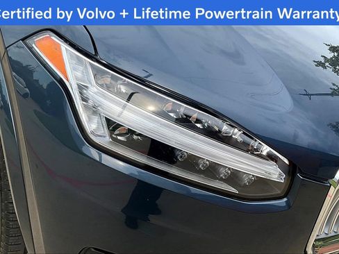 Certified 2025 Volvo XC90 B5 Core image 39