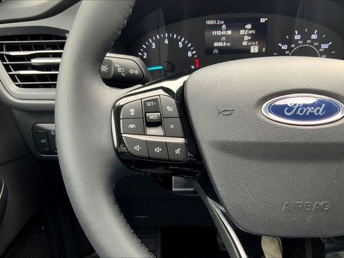 Used 2022 Ford Escape SEL image 22