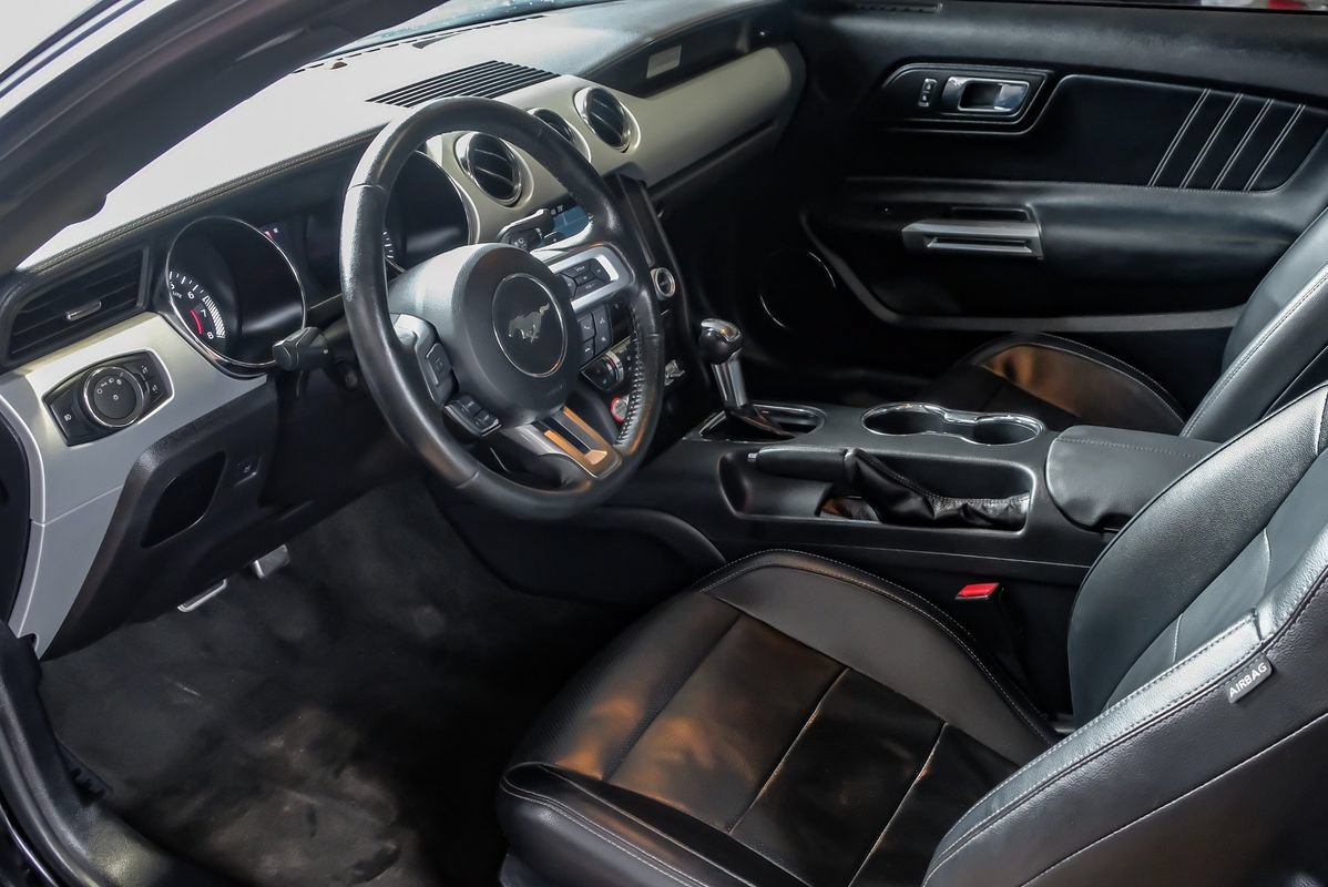 Used 2017 Ford Mustang GT Premium w/ Equipment Group 401A RWD image 14
