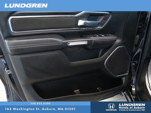 Used 2024 RAM 1500 Laramie image 14