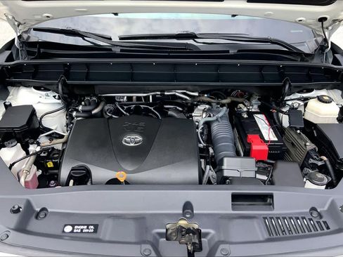 Used 2021 Toyota Highlander XSE FWD image 31