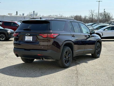 Certified 2023 Chevrolet Traverse LT image 5