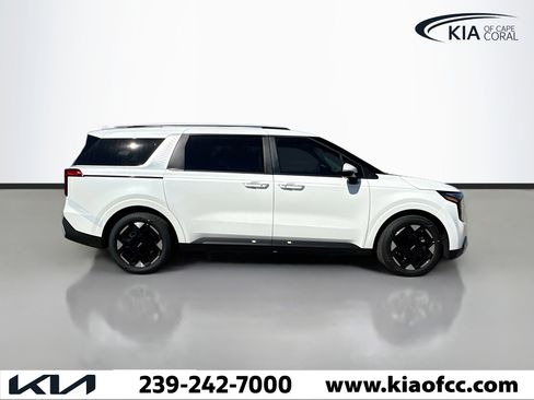 New 2026 Kia Carnival EX image 6