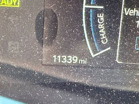 Used 2025 Toyota Camry SE w/ Multimedia Upgrade Package AWD/4WD image 12