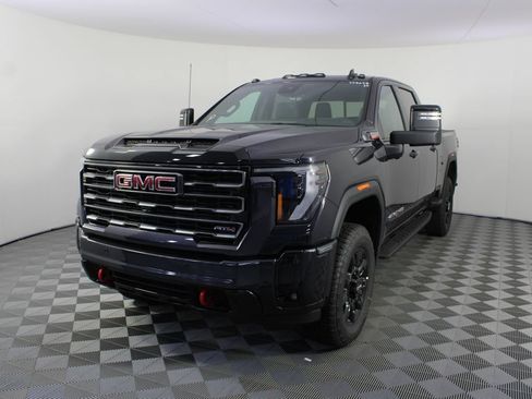 New 2026 GMC Sierra 2500 AT4 w/ AT4 Premium Plus Package AWD/4WD image 27