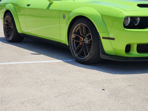 Used 2023 Dodge Challenger SRT Hellcat RWD image 11